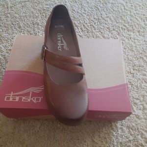 dansko tina